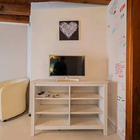 Apartament Juliet's Paradise Balcongraffiti In *